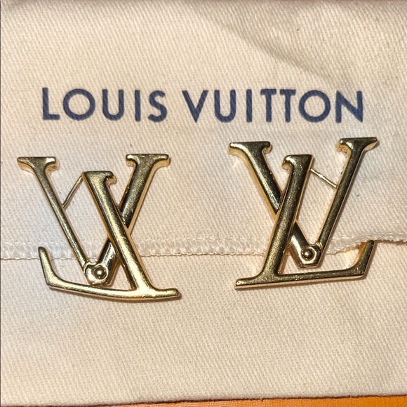 Louis Vuitton Macro Gold Earrings - Picture 6 of 8